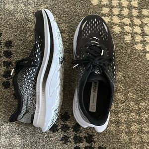 Hoka kawana size 10